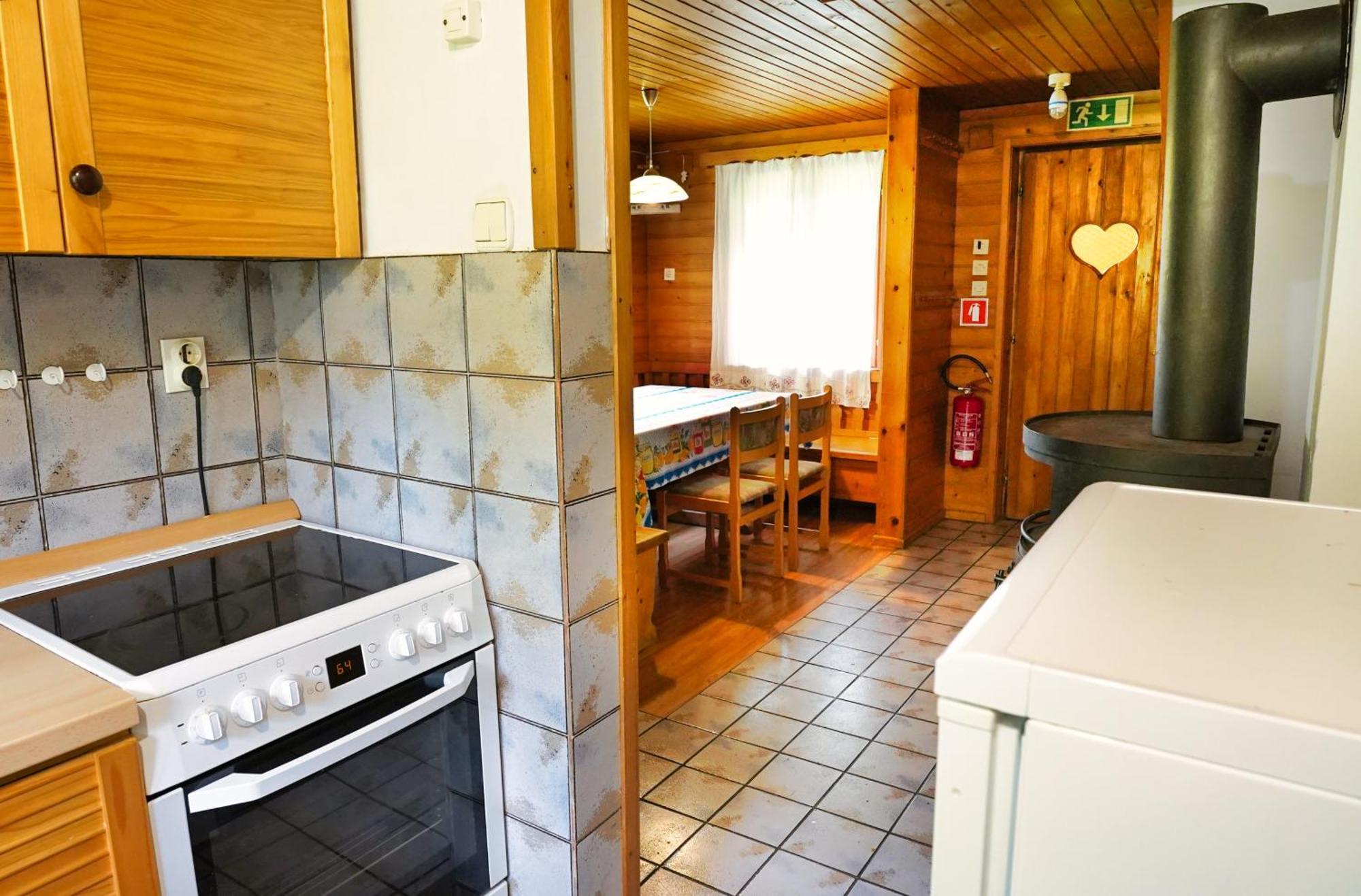 Sobe In Apartmaji Pri Ukcu Bohinj Eksteriør billede