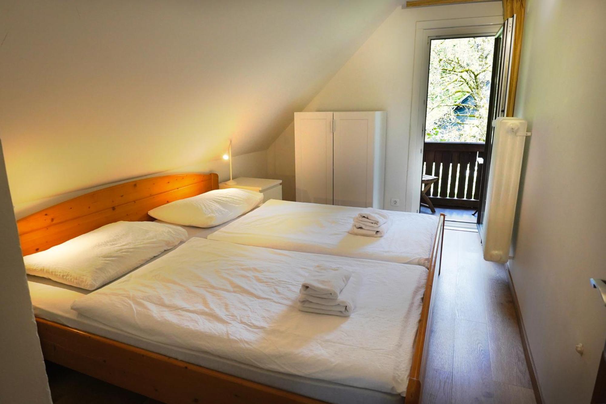 Sobe In Apartmaji Pri Ukcu Bohinj Eksteriør billede